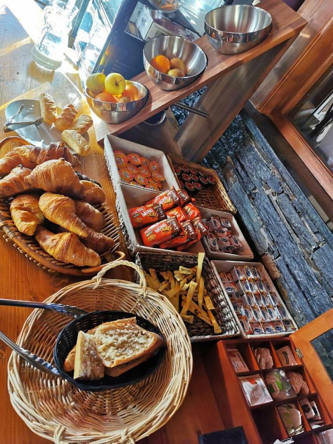 Le Catalan - Hotel Et Appartements Mont-Louis Ngoại thất bức ảnh
